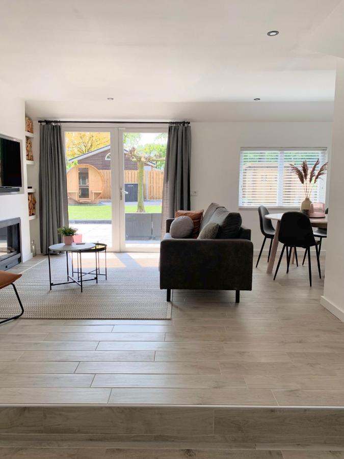Liv Residence Holiday Home With Sauna & Fireplace Ermelo Exteriér fotografie